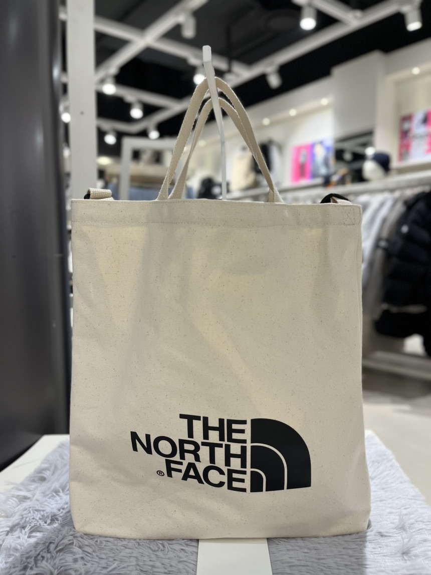 THE NORTH FACE - BIG LOGO TOTE (IVORY)