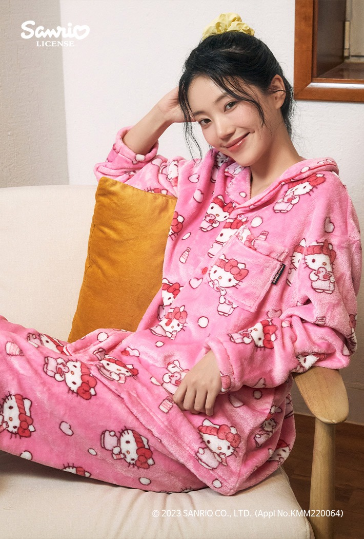 【11/27供應商陸續出貨】SPAO X Sanrio Hello Kitty 毛茸茸睡衣 | 超級可愛 | 一齊渡過暖笠笠冬天